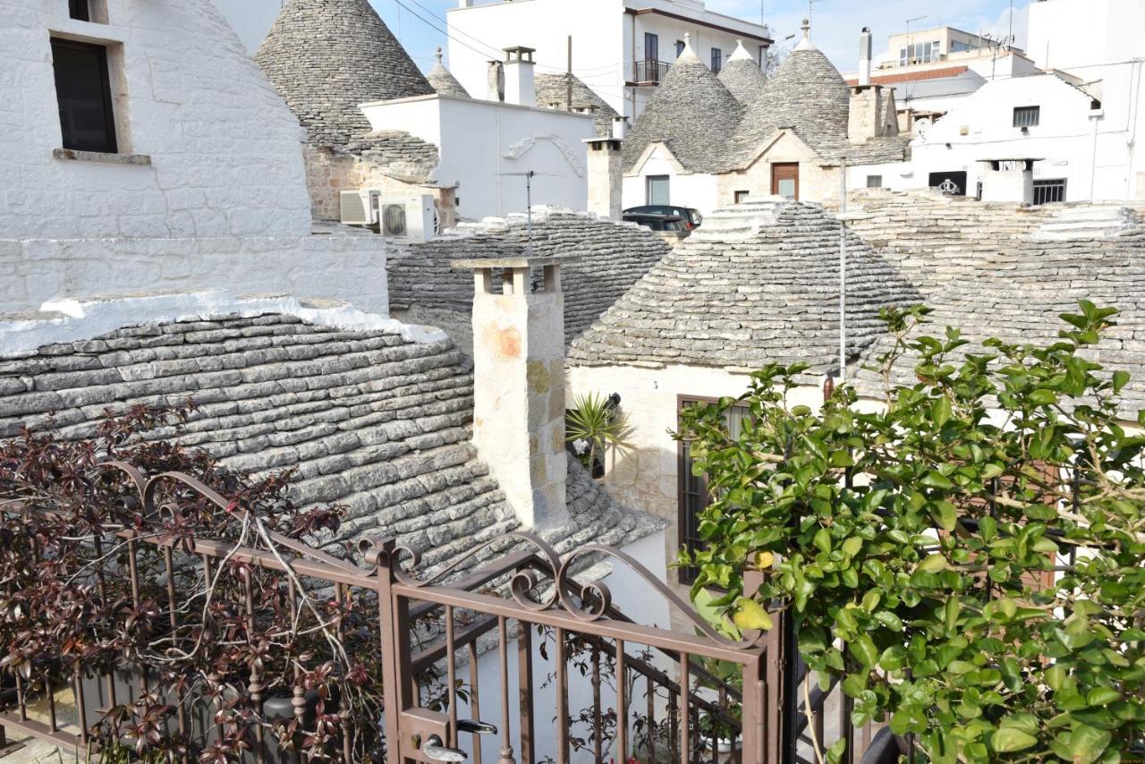 Trulli Moon Villa Alberobello Exterior photo